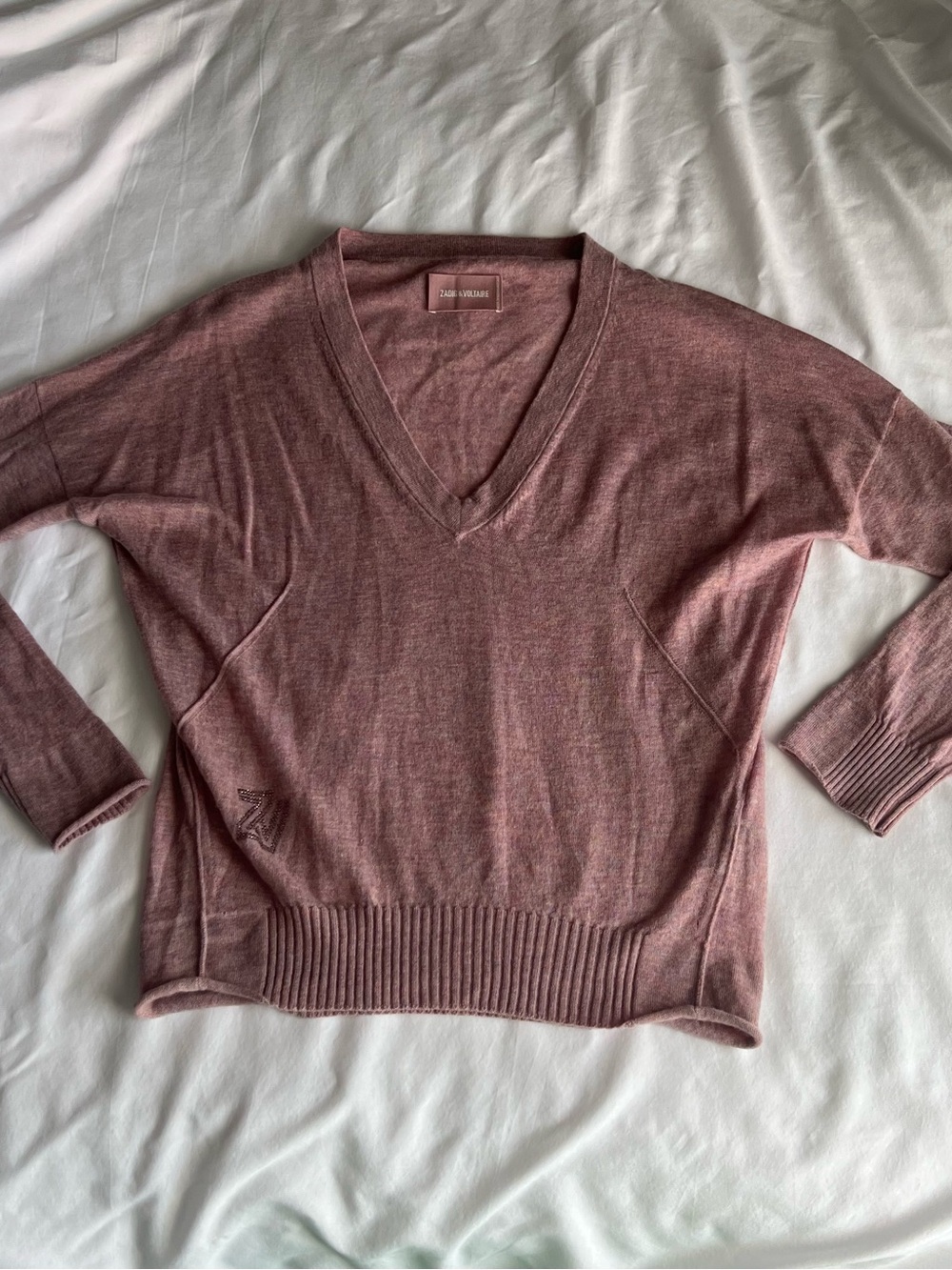 Zadig & Voltaire Women’s Cashmere V‑Neck Sweater in Dusty Mauve